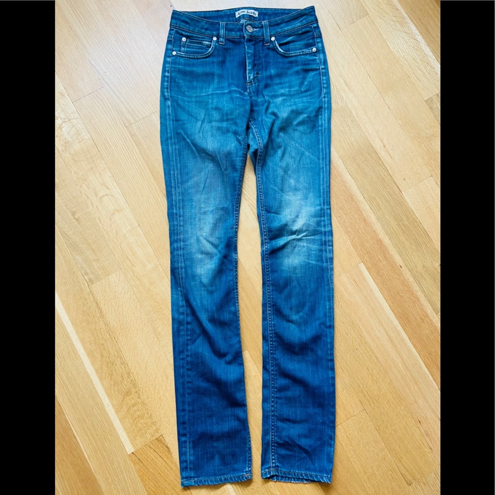 ACNE Jeans Size 27/34